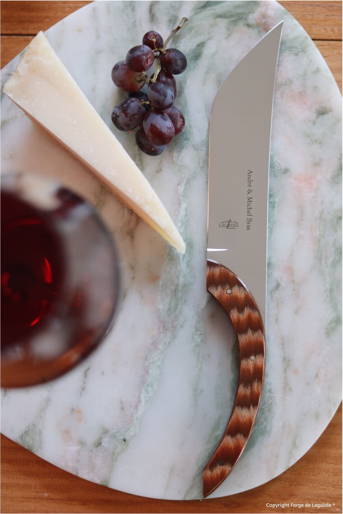 Ostkniv av Michel Bras, uthållighetshandtag, blank finish Référence : 00004237