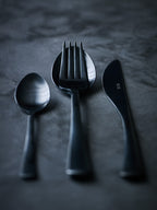 Table Noir - Bestick 108 - NOIR