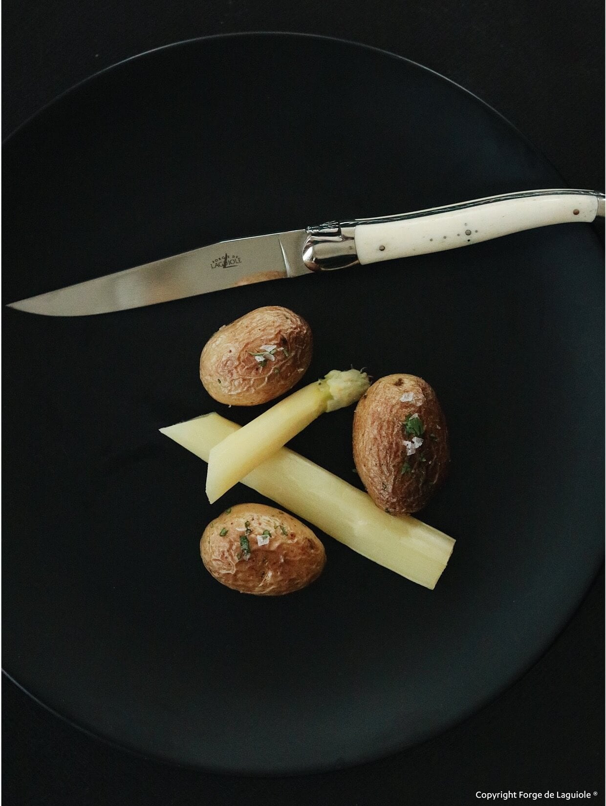 Forge De Laguiole-knivar med benhandtag, 2 bolster i rostfritt stål och högpolerat blad i rostfritt stål