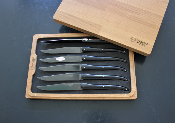 Laguiole En Aubrac steakknivar i svart paperstone