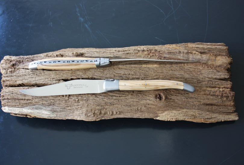 Laguiole En Aubrac Olive Wood Steak Knivar