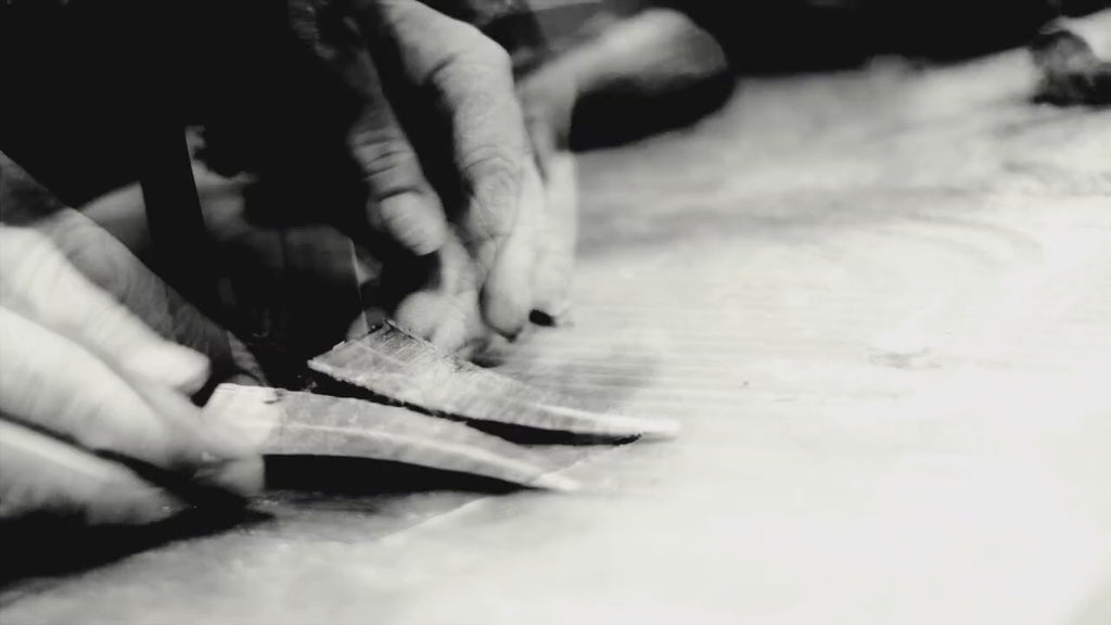 Forge De Laguiole-knivar med handtag av mörkt horn